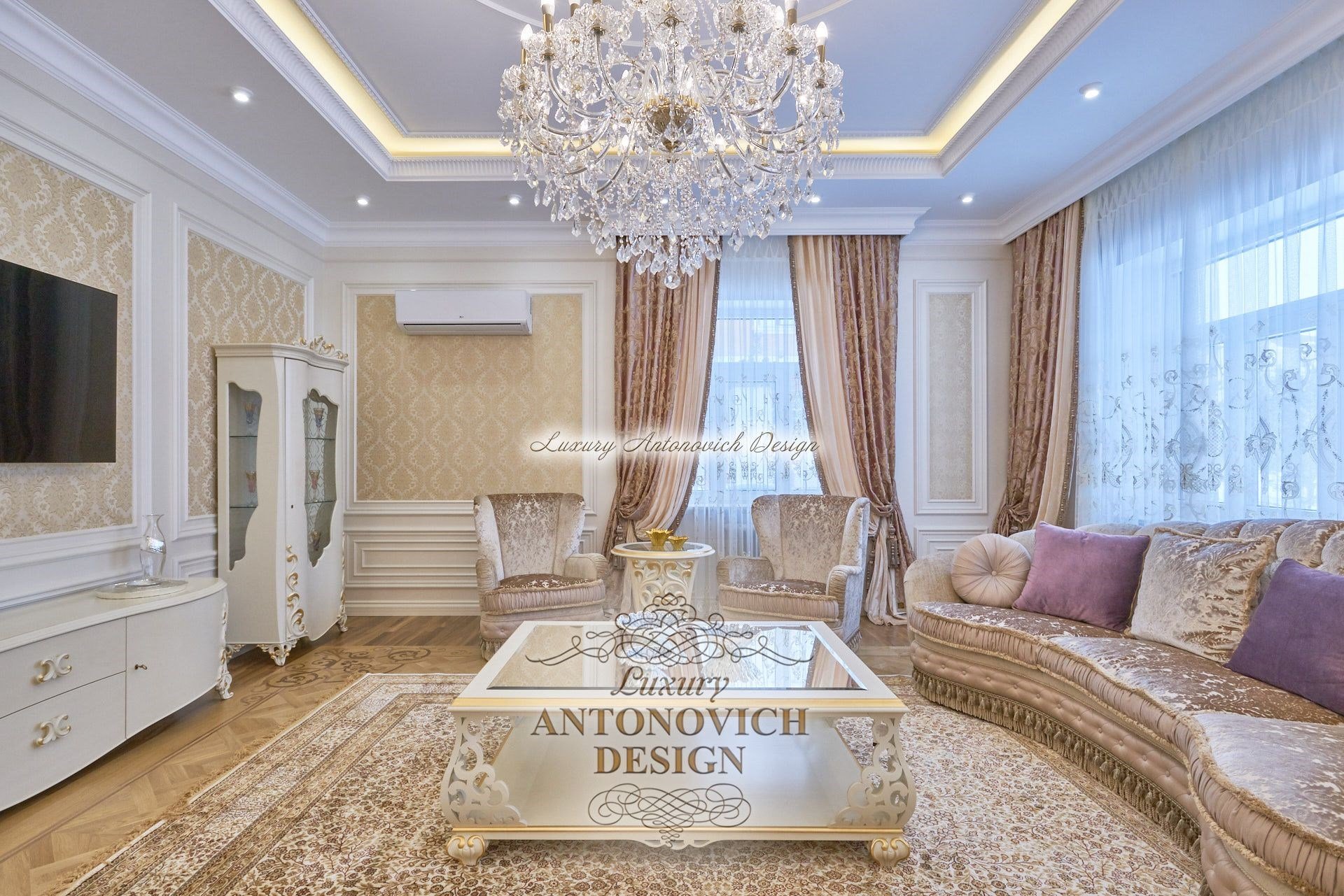 Фешенебельный интерьер гостиной в классическом стиле, Астана